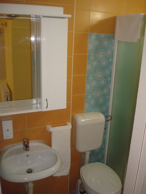 Linda Bed And Breakfast Ni Værelse billede
